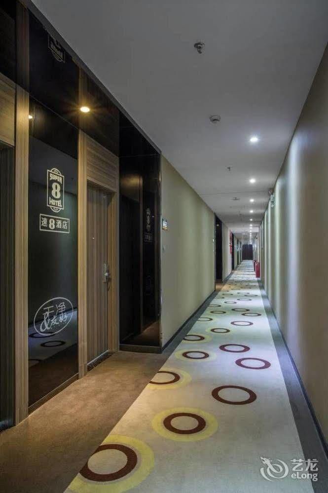 Super 8 Hotel Guangzhou Huangshi Exteriör bild